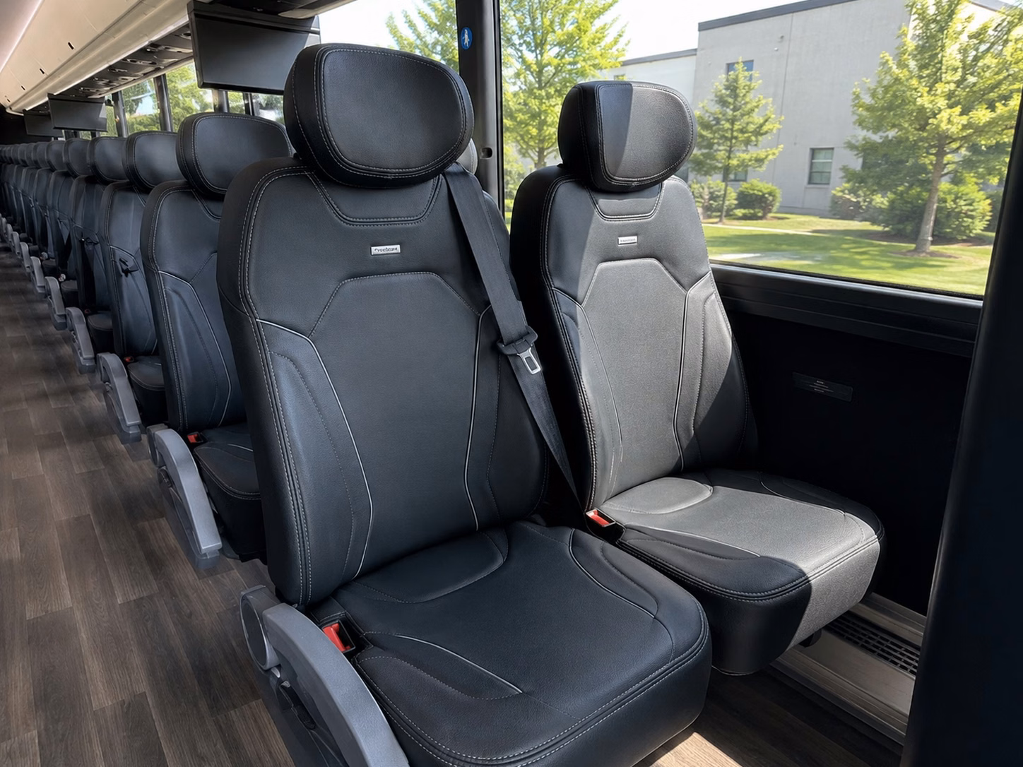 how trip distance and duration affect charter bus rental rates in pinellas park