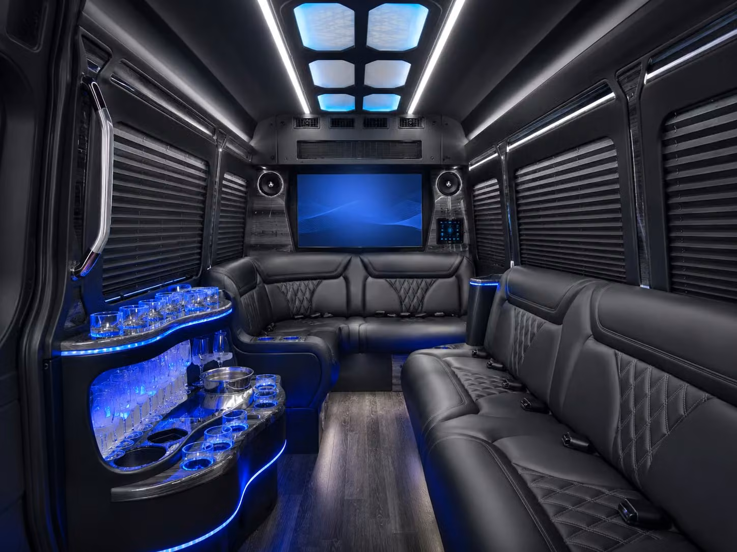 let pinellasparkcharterbuscompany com handle the drive to coachman park and the dunedin brewery scene