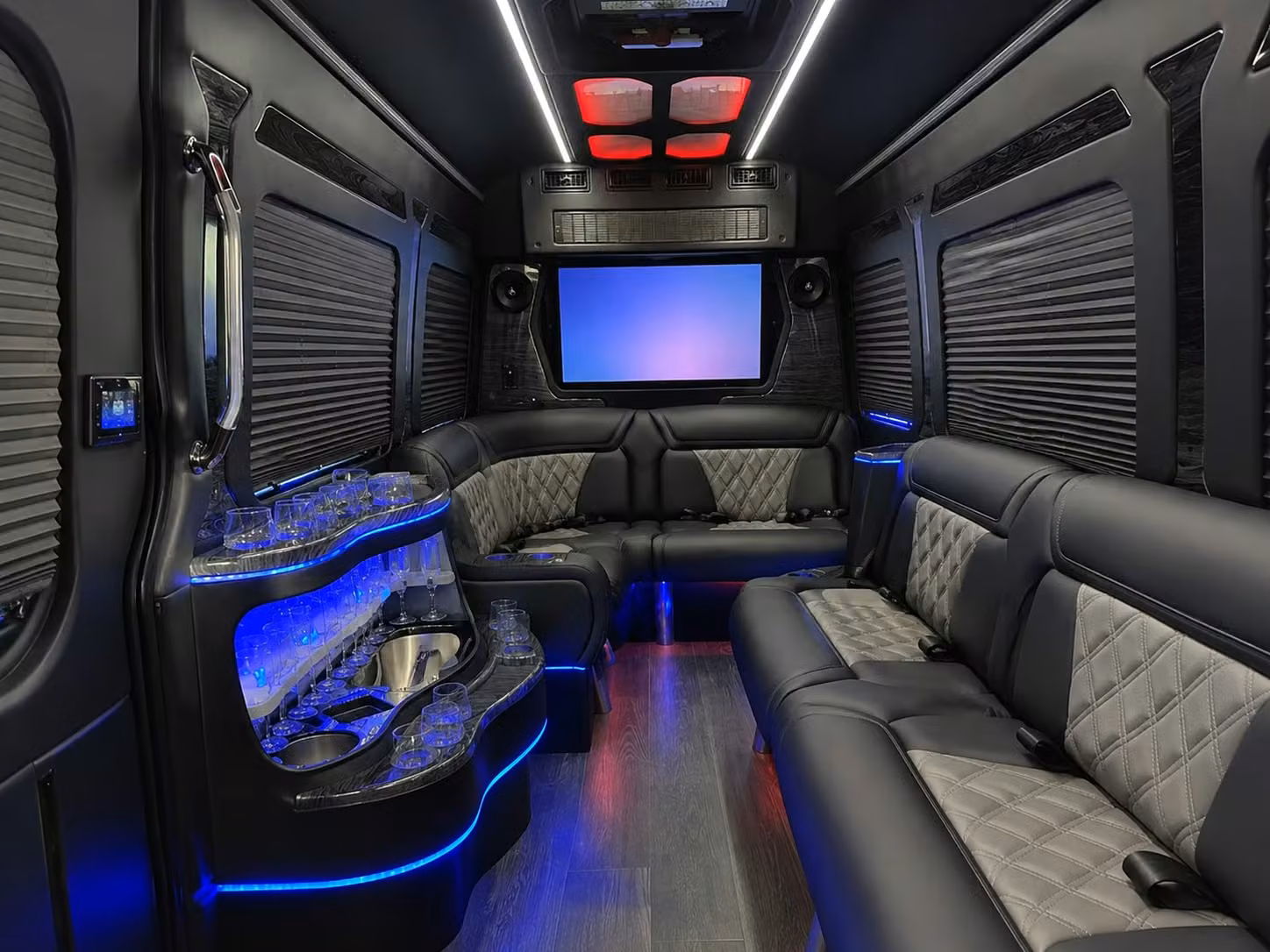 make your pinellas park school field trip or sports team travel stress free
