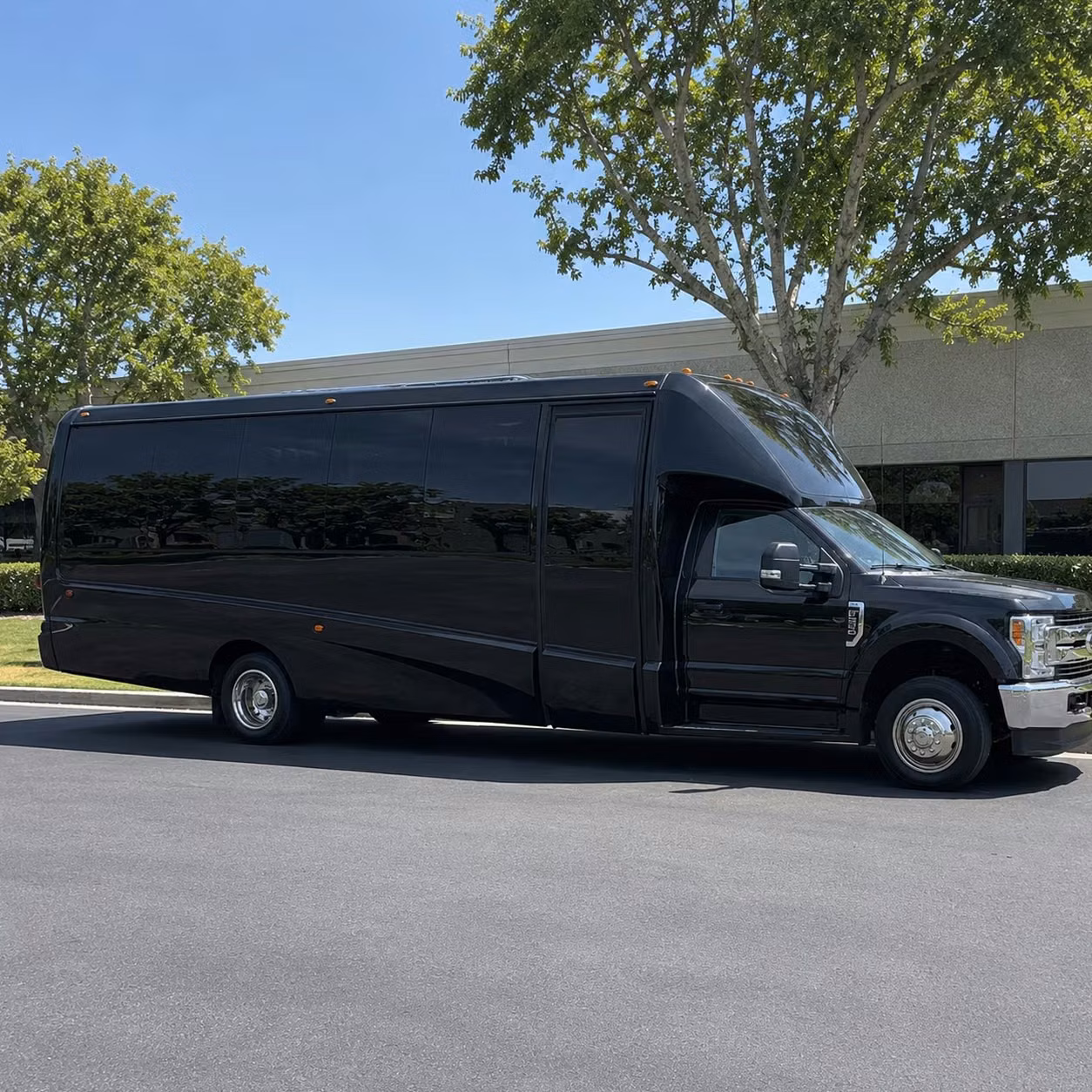 party buses for pinellas park prom night ride in style from the first stop to the last