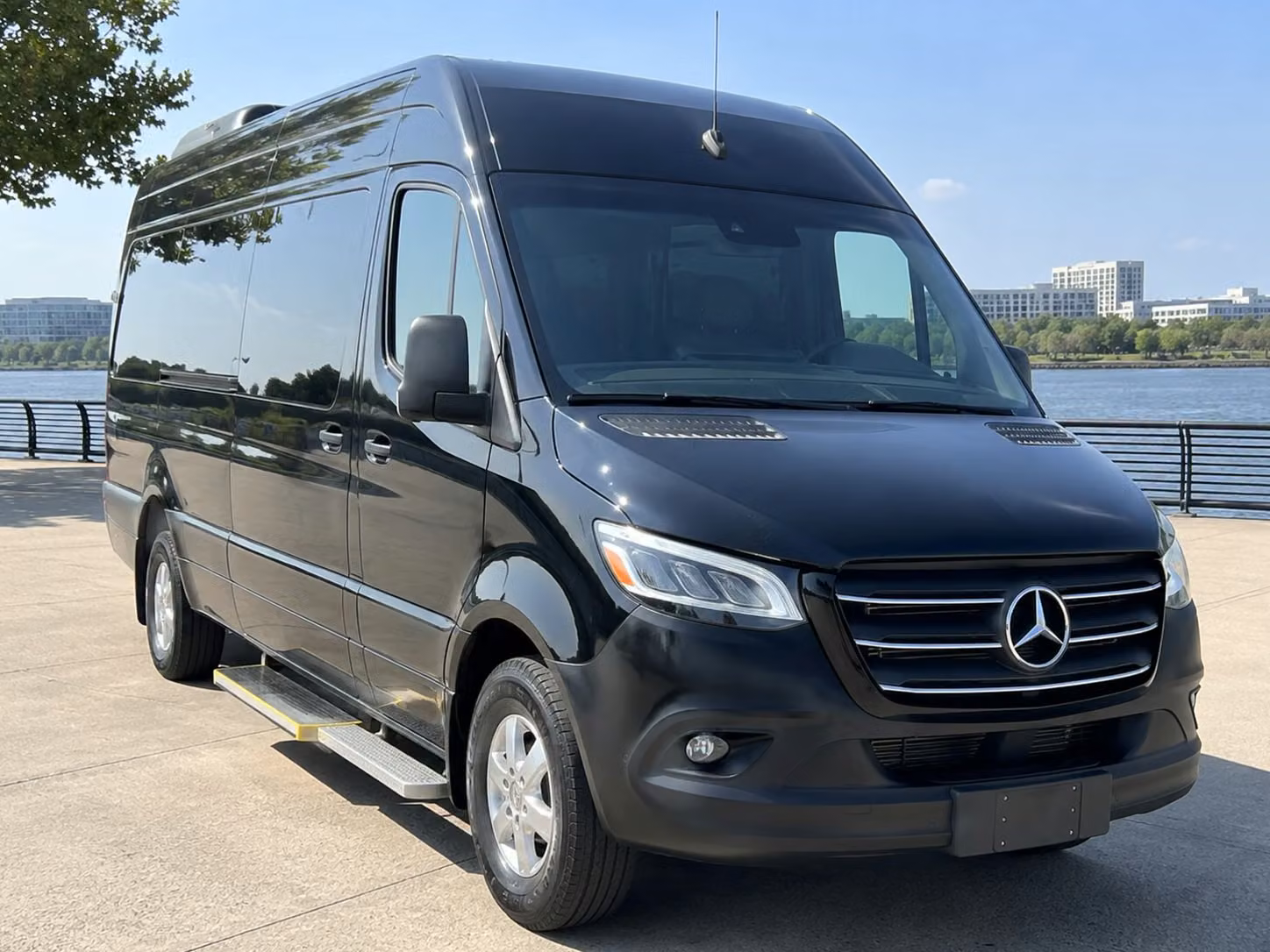 pinellas park prom homecoming transportation services